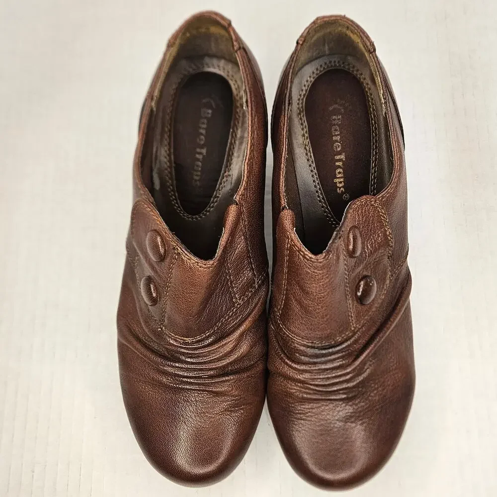 BARETRAPS Brown Leather Tyley Stacked Cone Heel‎ Booties Size 6.5 M
